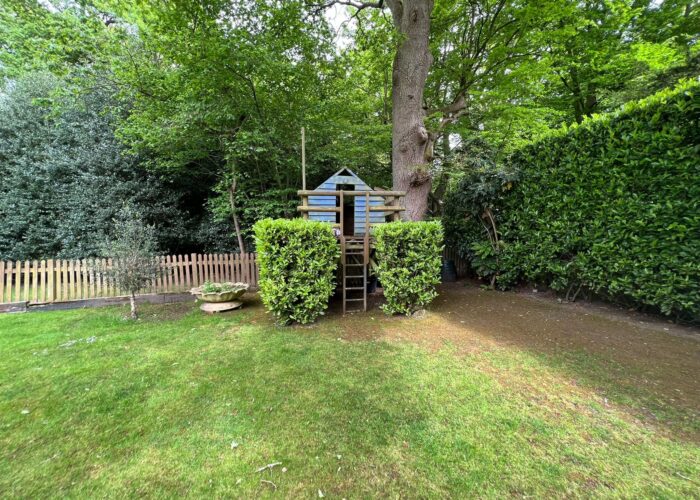 Garden maintenance Slough